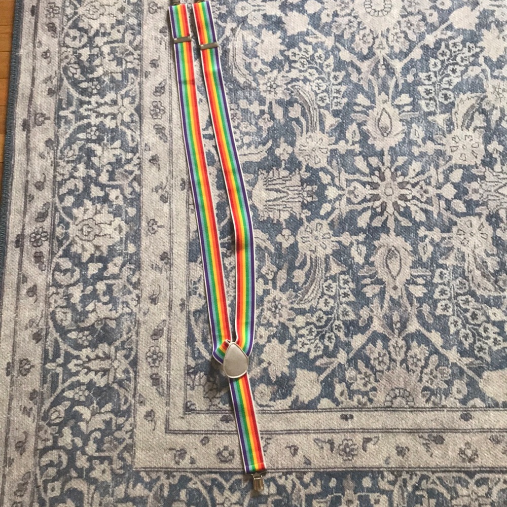Suspenders